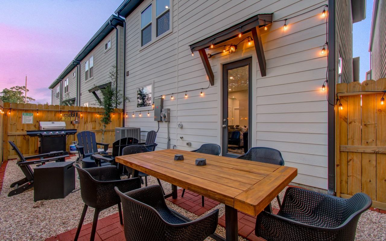 3216 Bostic St #NA - Photo 2 of 38