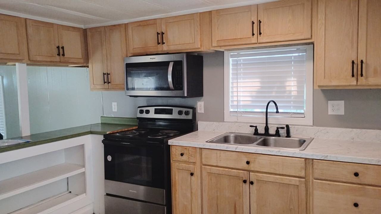 516 Bob Sikes Blvd #NA - Photo 4 of 7