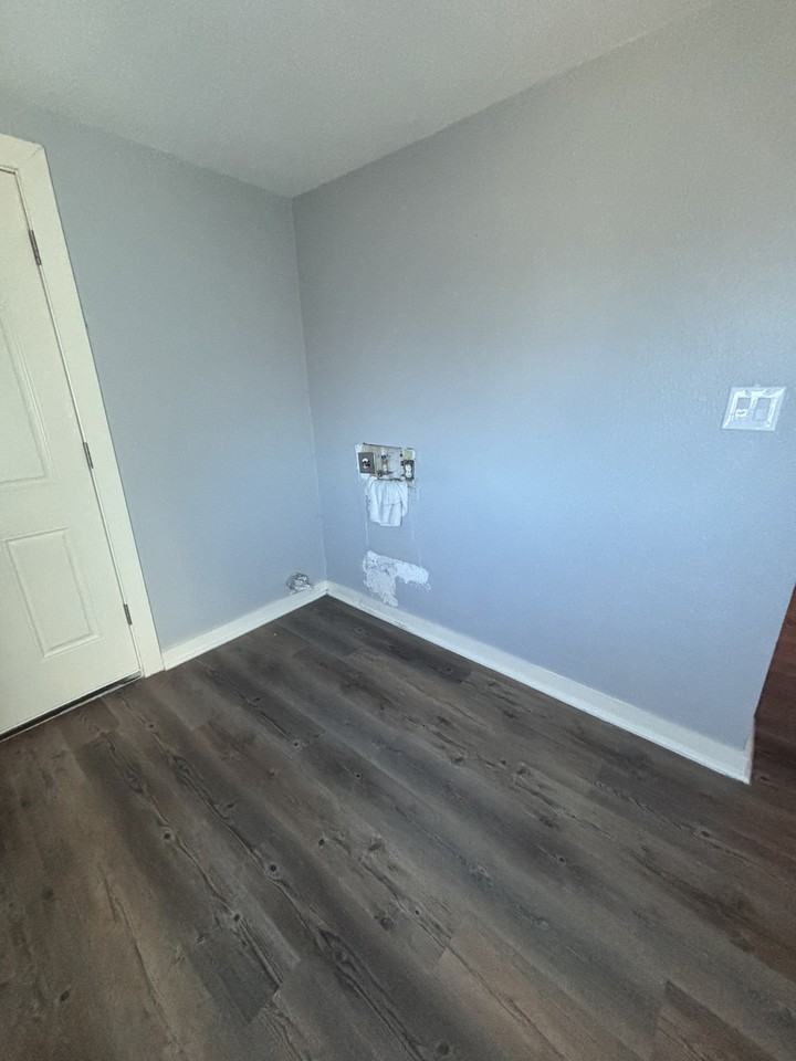 205 S Main St #NA - Photo 7 of 14