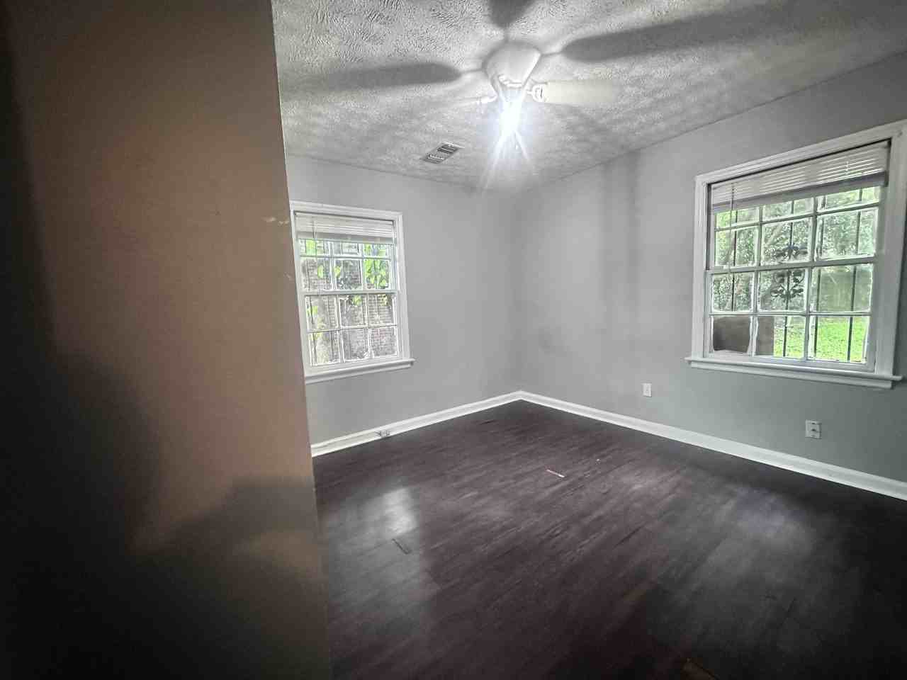 1828 Cotton Ct #NA - Photo 6 of 8