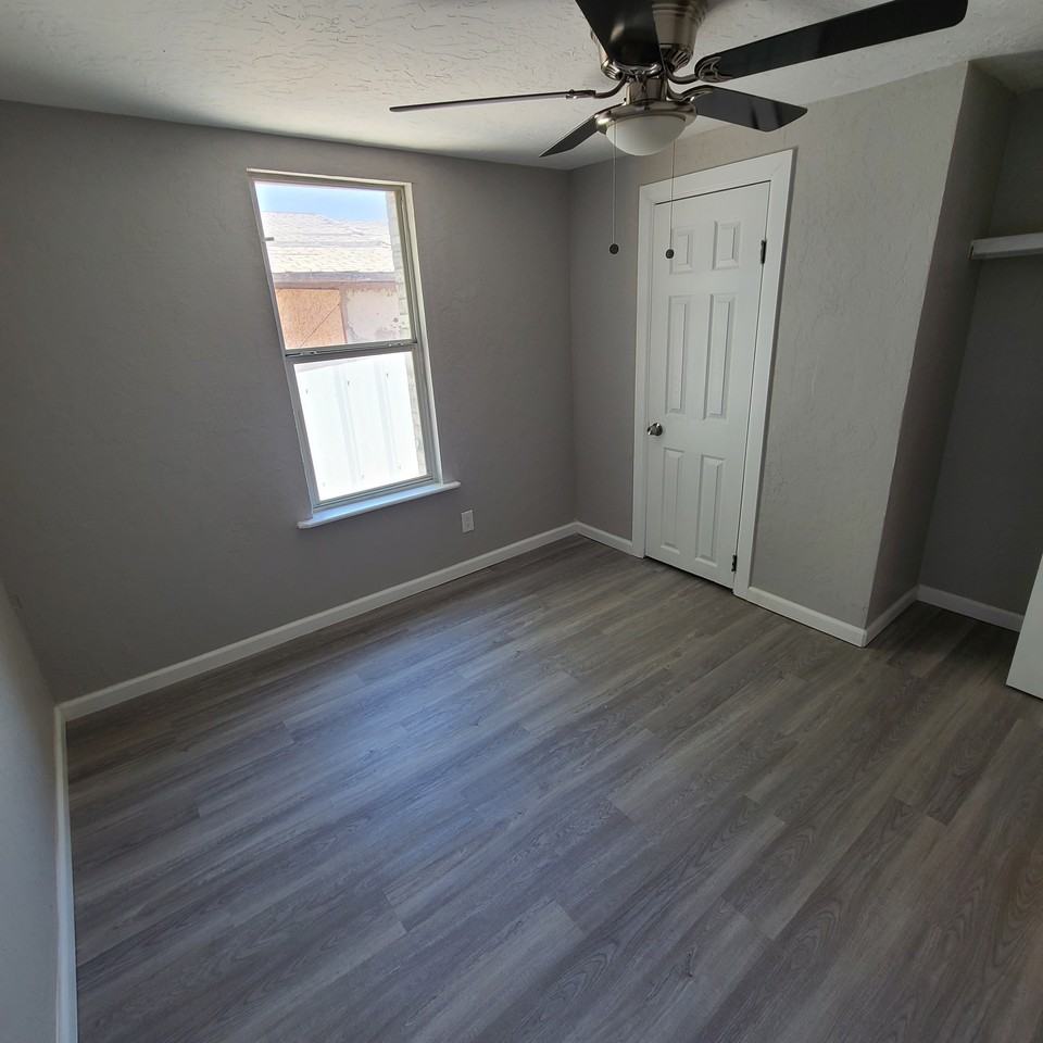 1419 S Monroe Ave #A - Photo 7 of 16