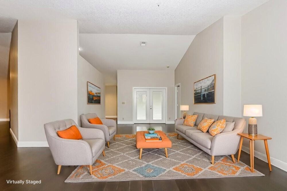 13555 Exotica Ln - Photo 5 of 19