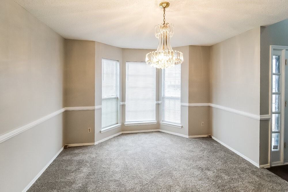 1015 Redan Trce - Photo 6 of 17
