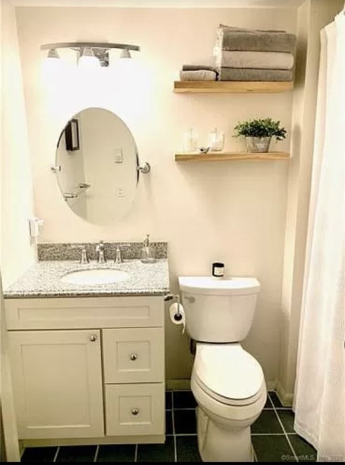 183 Loomis Dr #119 - Photo 2 of 11