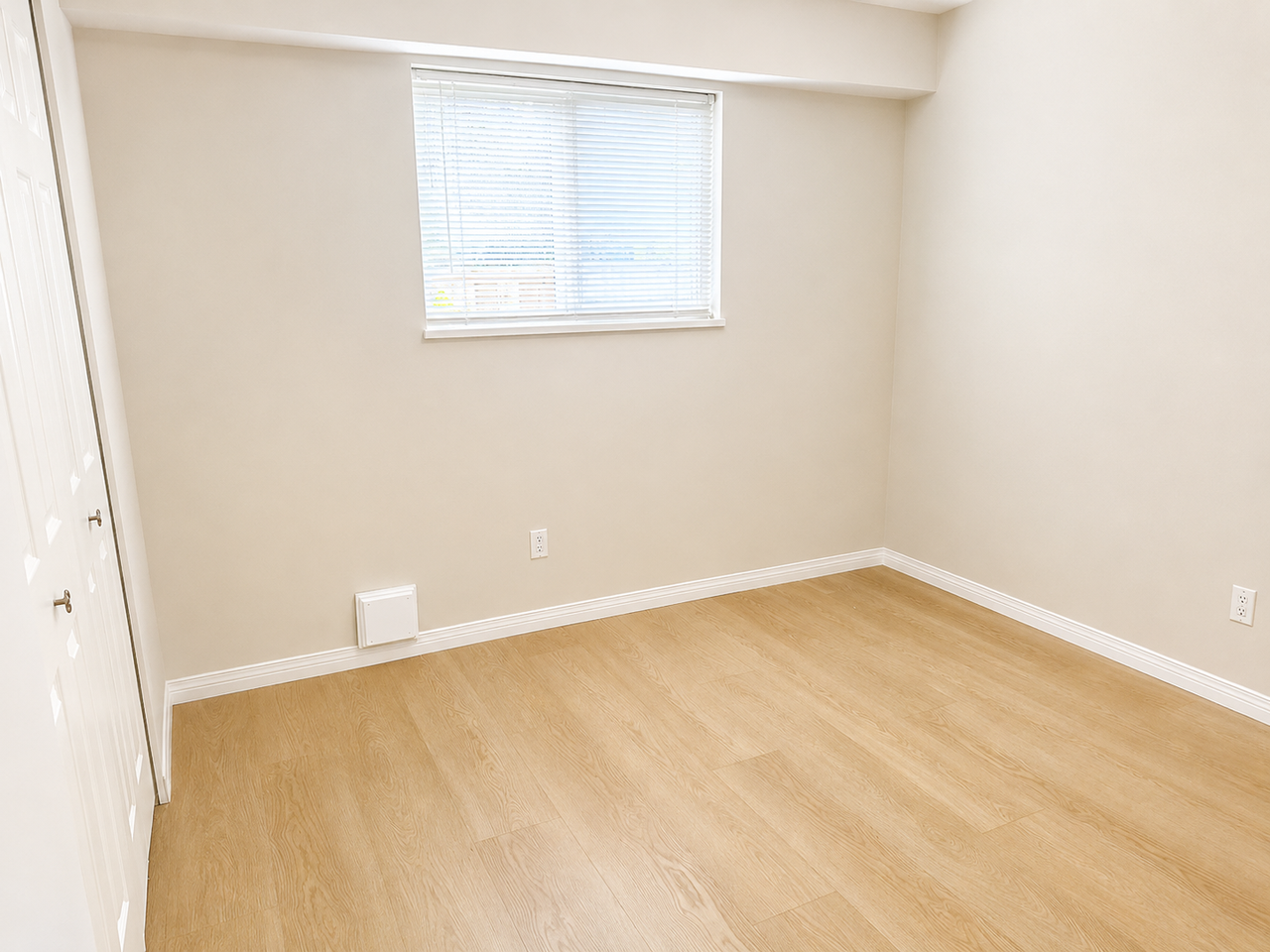 7000 Gray Avenue - Photo 5 of 11