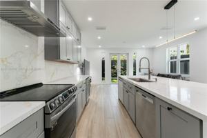 featured image of Orange St & Virginia St