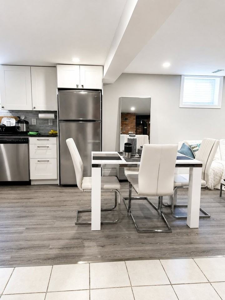 34 Leaway Ave - Photo 6 of 12