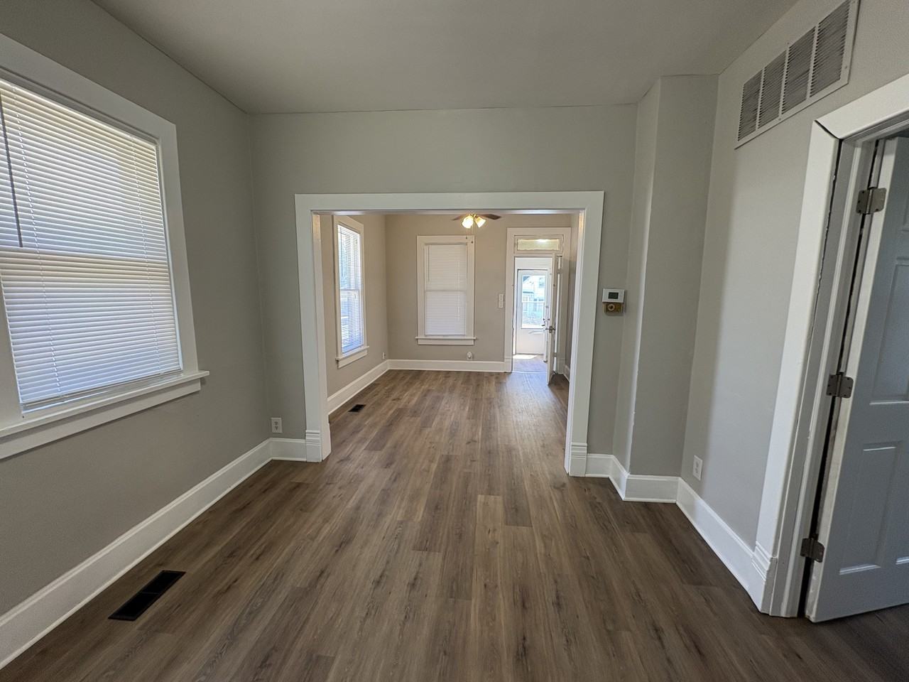 1107 West Gilbert Avenue - Photo 6 of 10