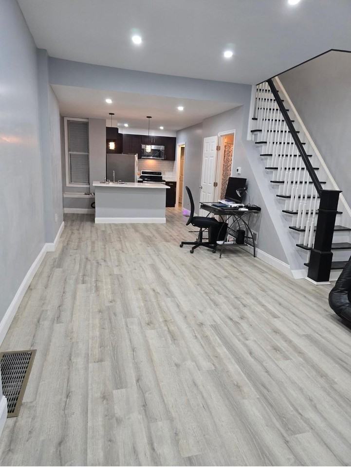 Parrish St - Photo 5 of 11