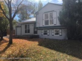featured image of 768 Riford Rd