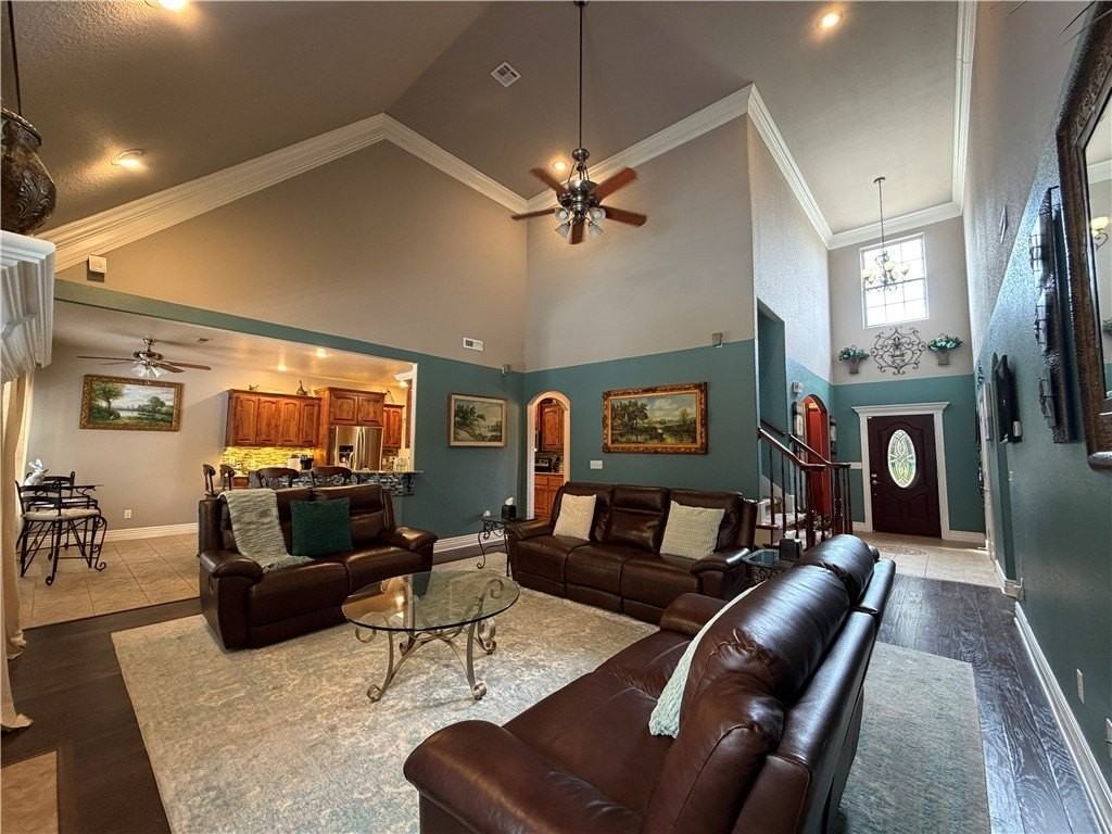 2234 Tall Tree Ln - Photo 7 of 44
