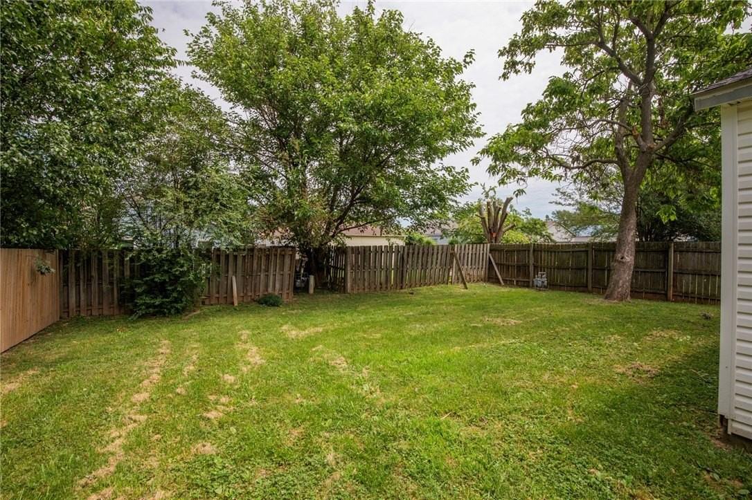 2509 Parkcrest Dr - Photo 4 of 17