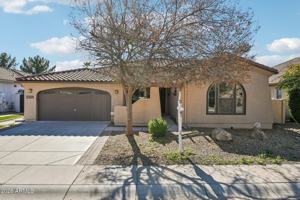 featured image of 2991 S Roca St