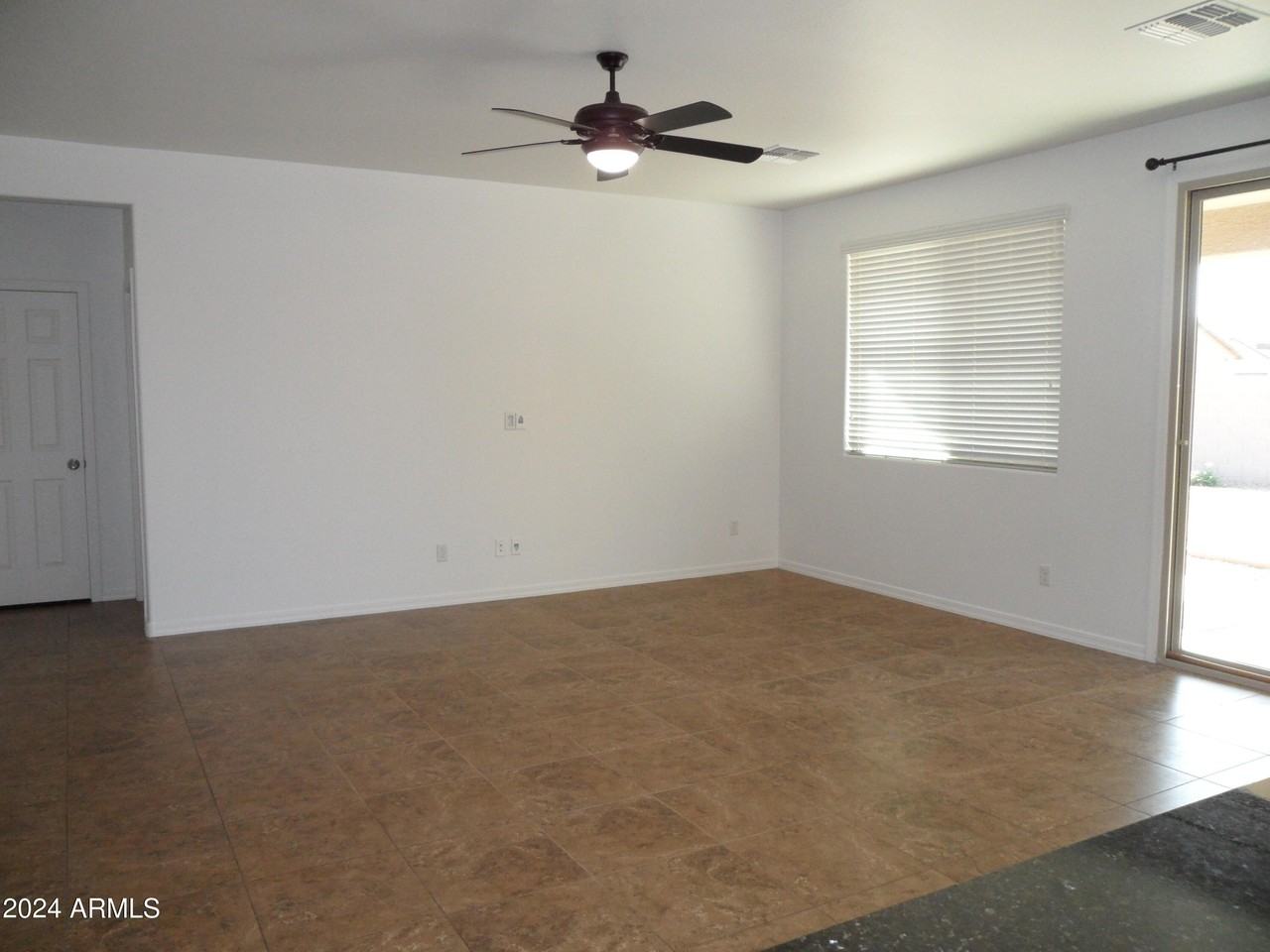 11319 E Sandoval Ave - Photo 5 of 14