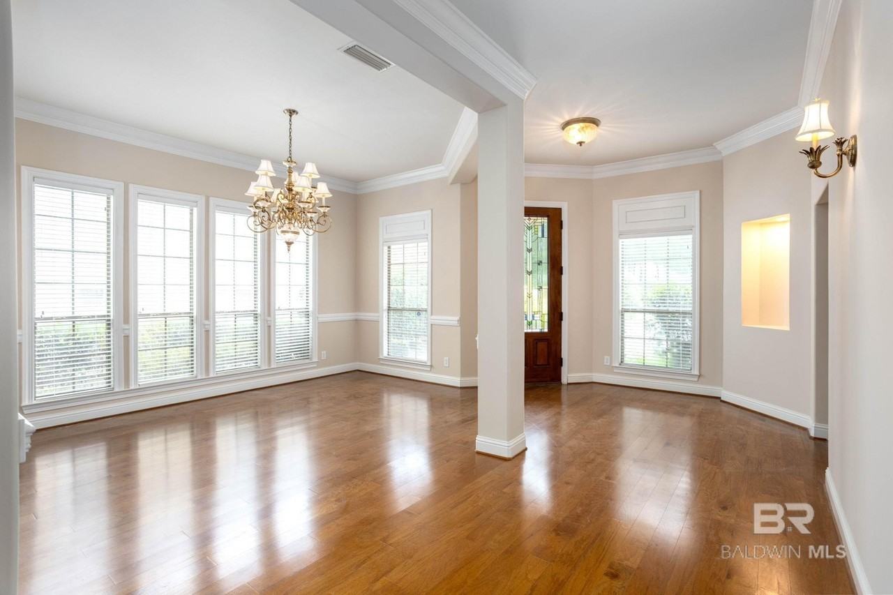 116 Chestnut Rdg - Photo 5 of 29