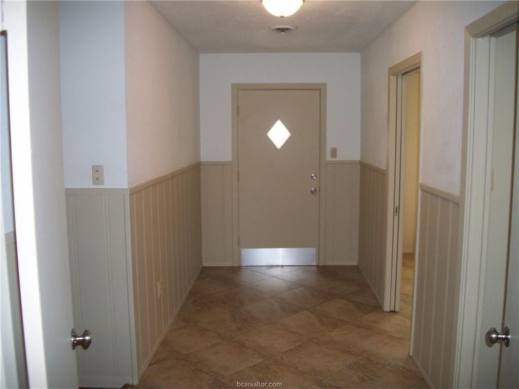 5601 Boonville Rd - Photo 6 of 25