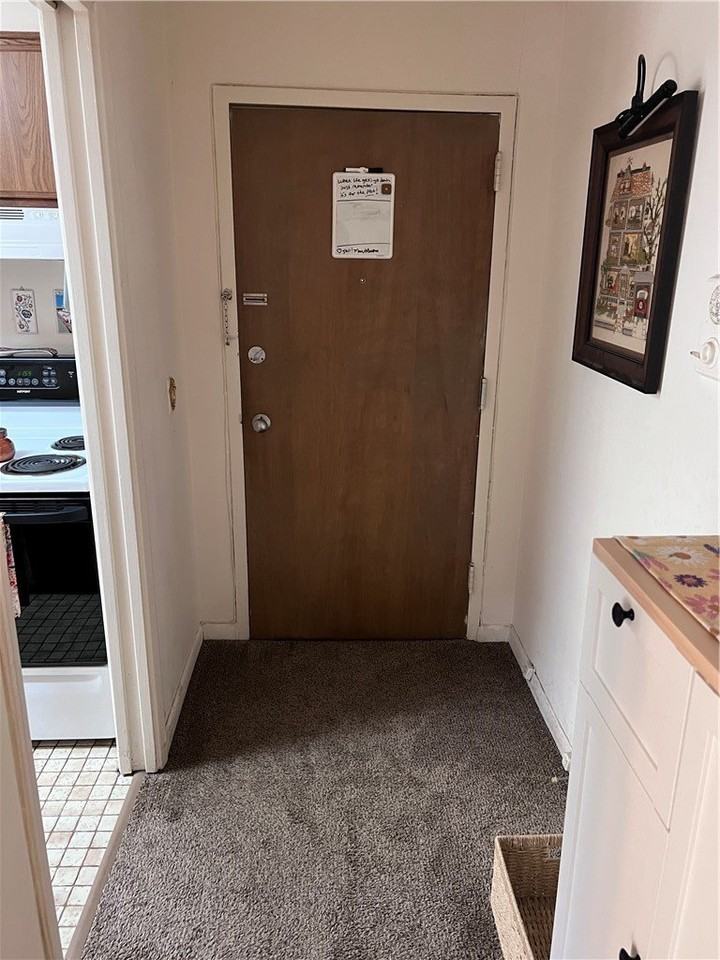 1077 East Ave #3A - Photo 4 of 19