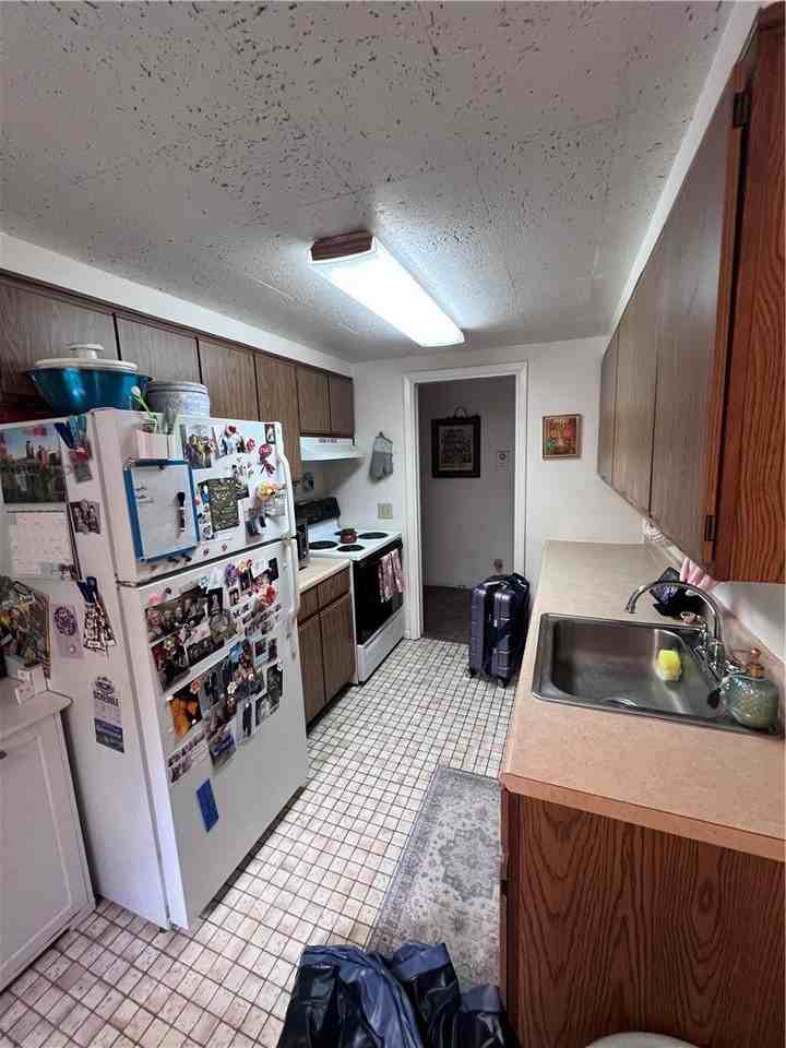 1077 East Ave #3A - Photo 6 of 19