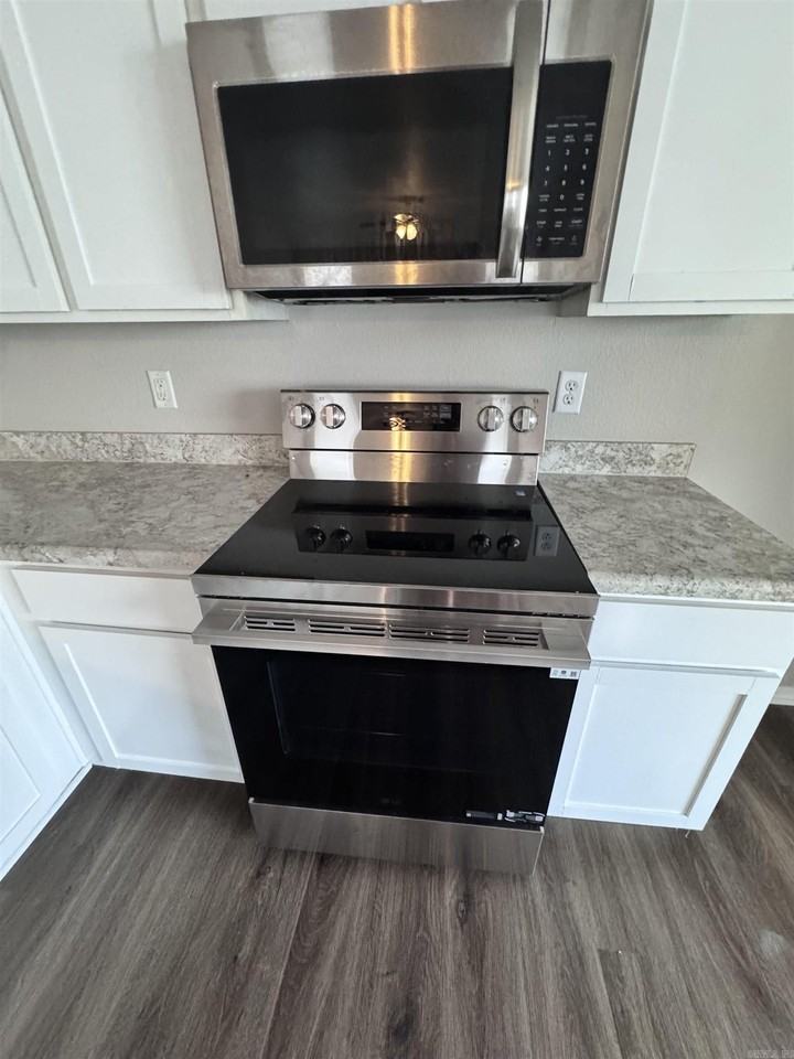 5041 Red Fox Trl - Photo 5 of 18