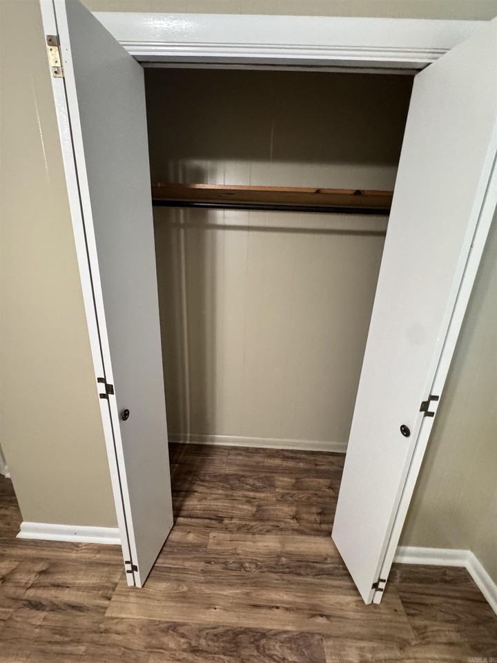 15201 Mccaleb Rd - Photo 6 of 20