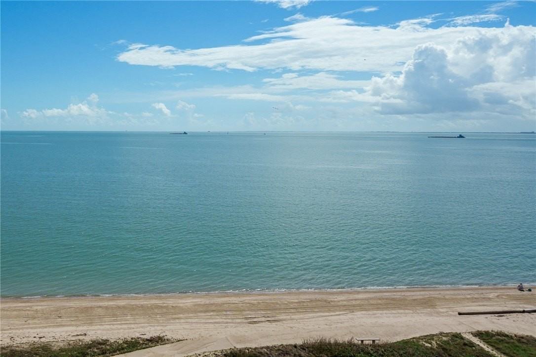 4000 Surfside Blvd #701 - Photo 2 of 33