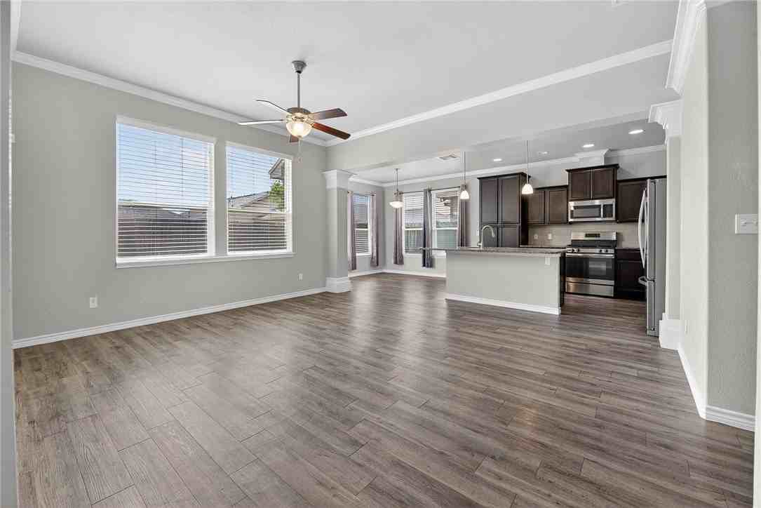 2126 Oso Bay Preserve Dr - Photo 3 of 24
