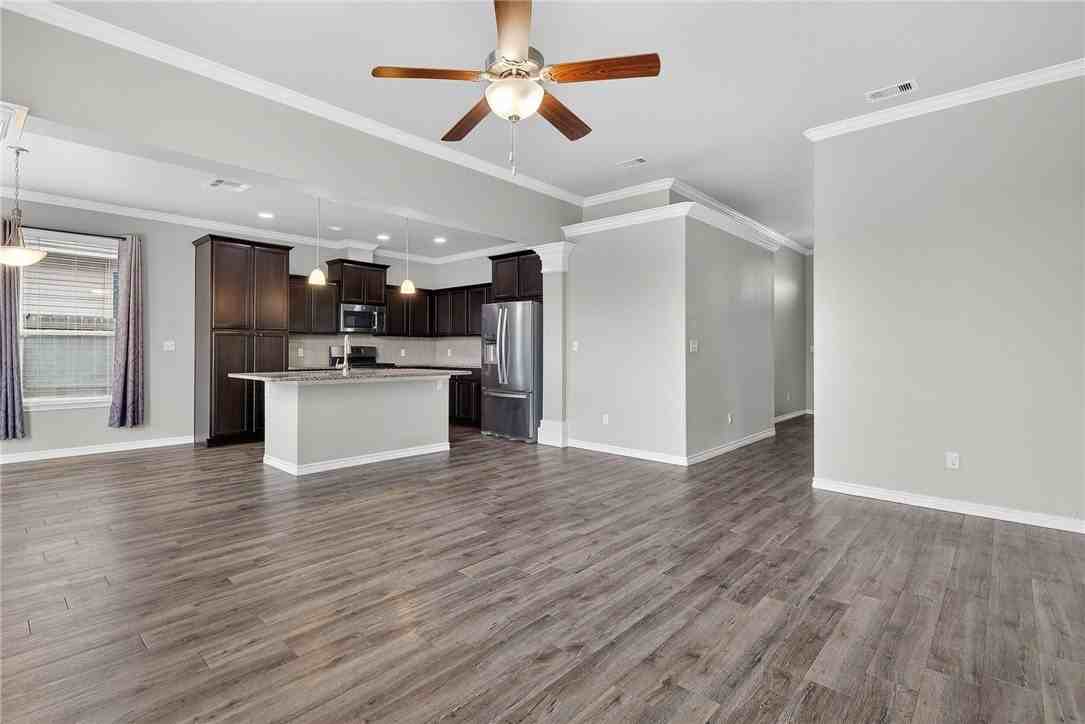 2126 Oso Bay Preserve Dr - Photo 5 of 24