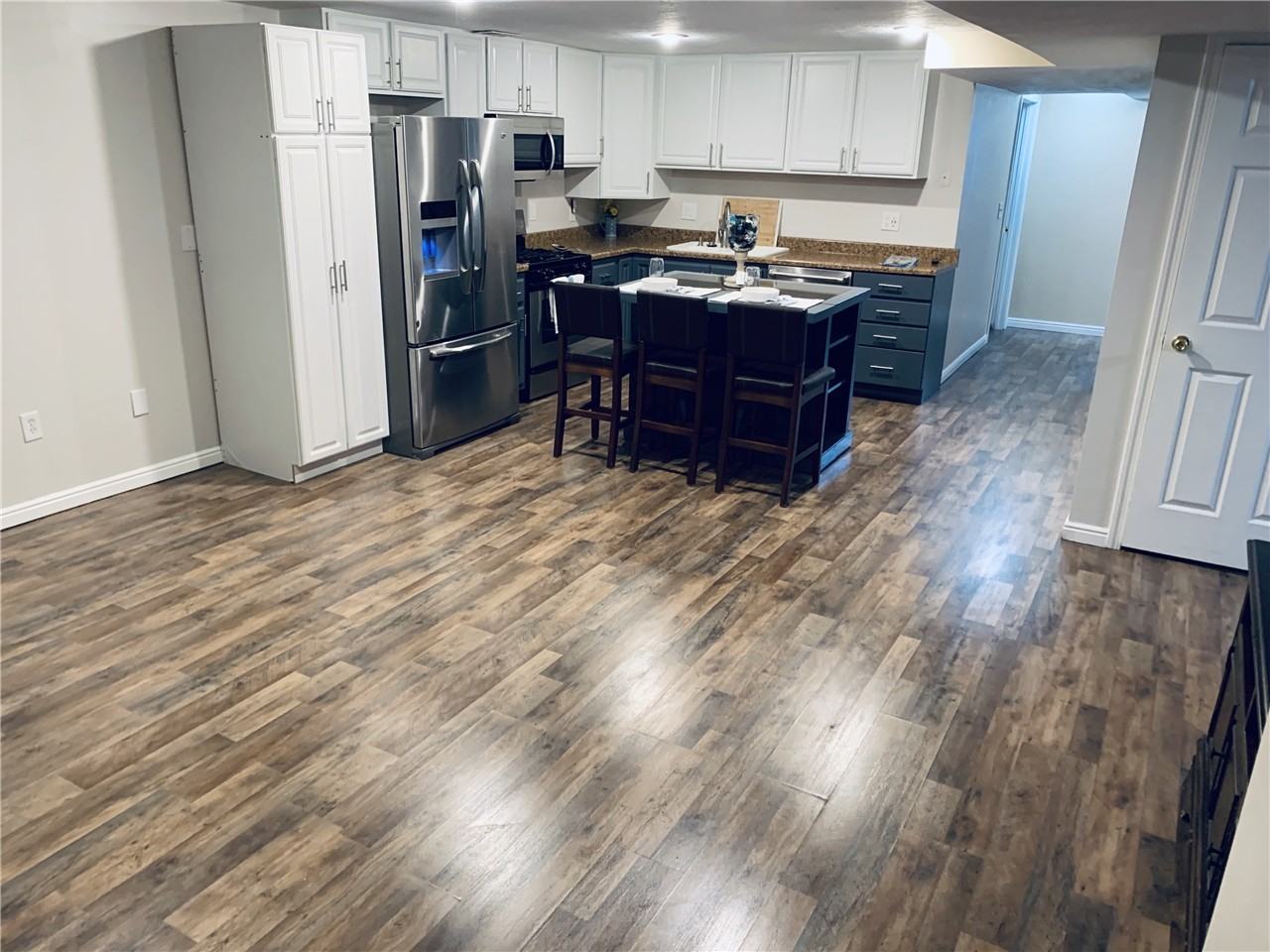 8468 S Silo Dr - Photo 3 of 14
