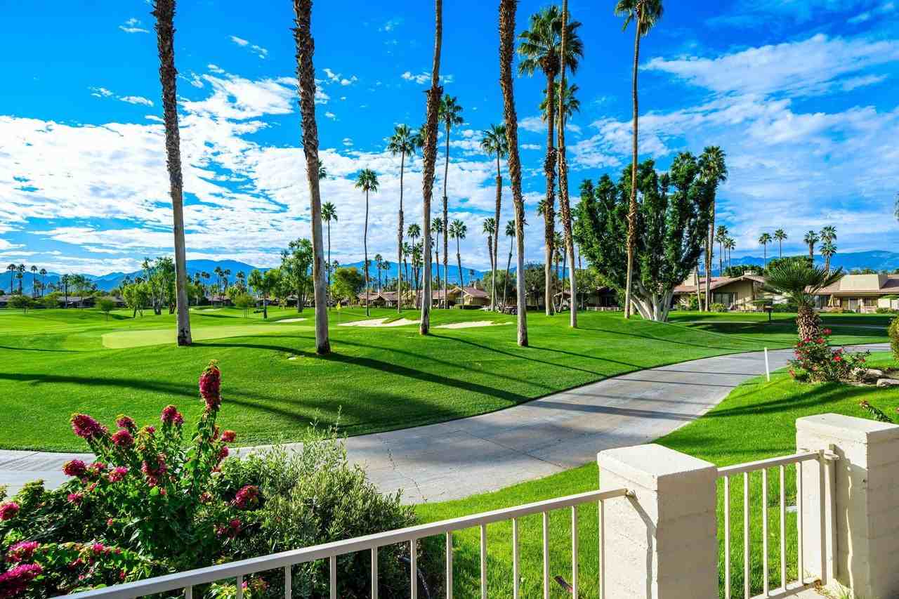 321 Bouquet Canyon Dr - Photo 2 of 39