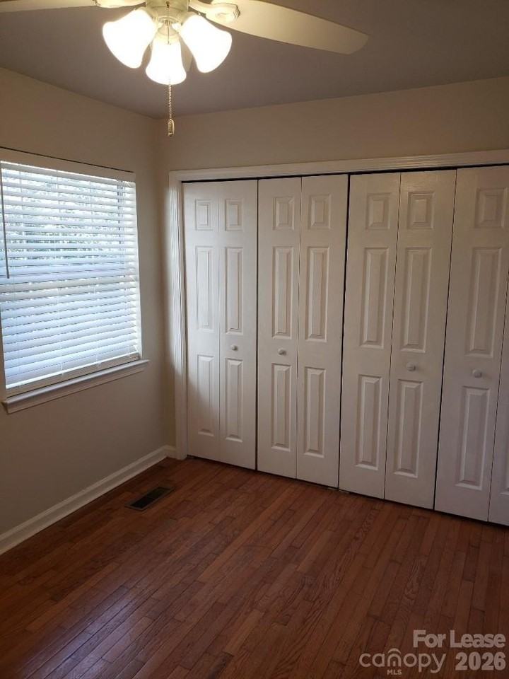 2830 Hosta Dr - Photo 6 of 11