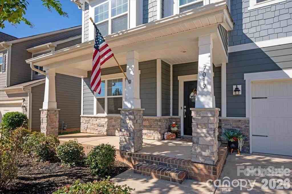 7019 Hamilton Mill Dr - Photo 2 of 45