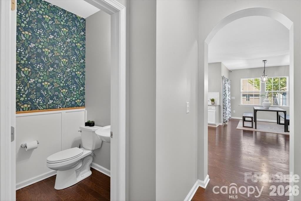 7019 Hamilton Mill Dr - Photo 5 of 45