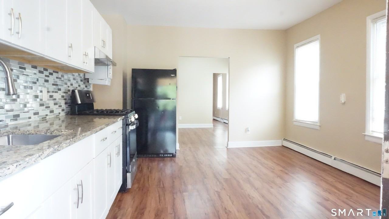 136 Sherman St #142