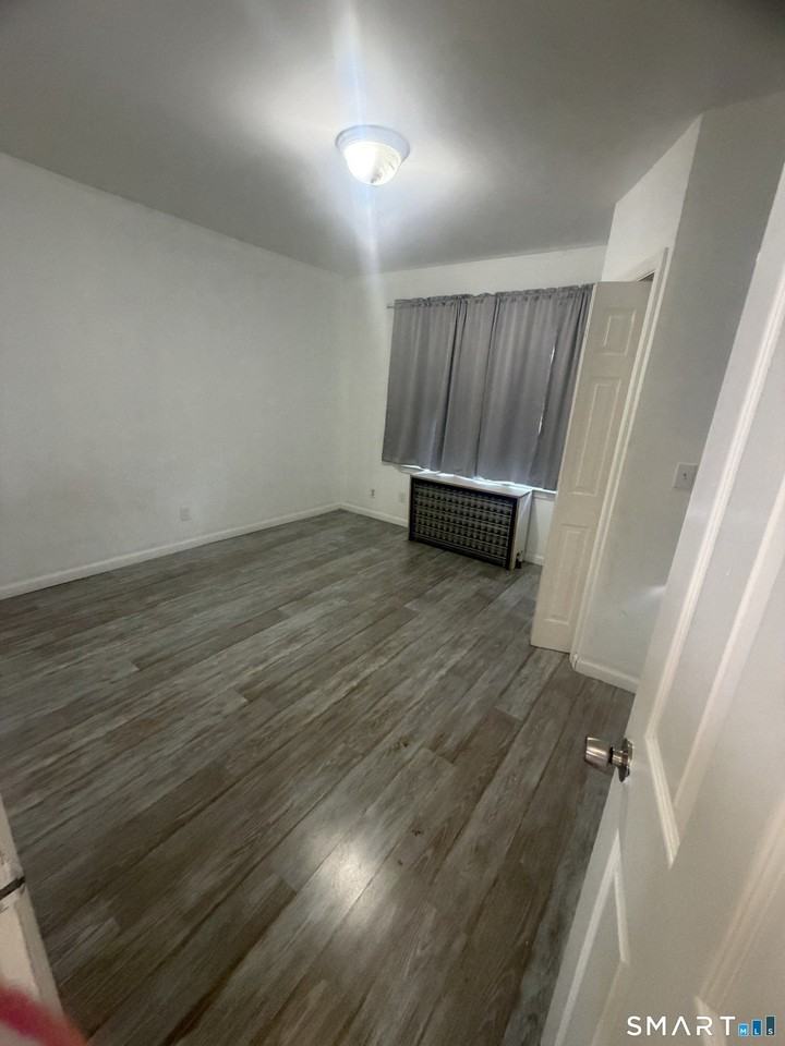 41 Young Dixon Way - Photo 4 of 6