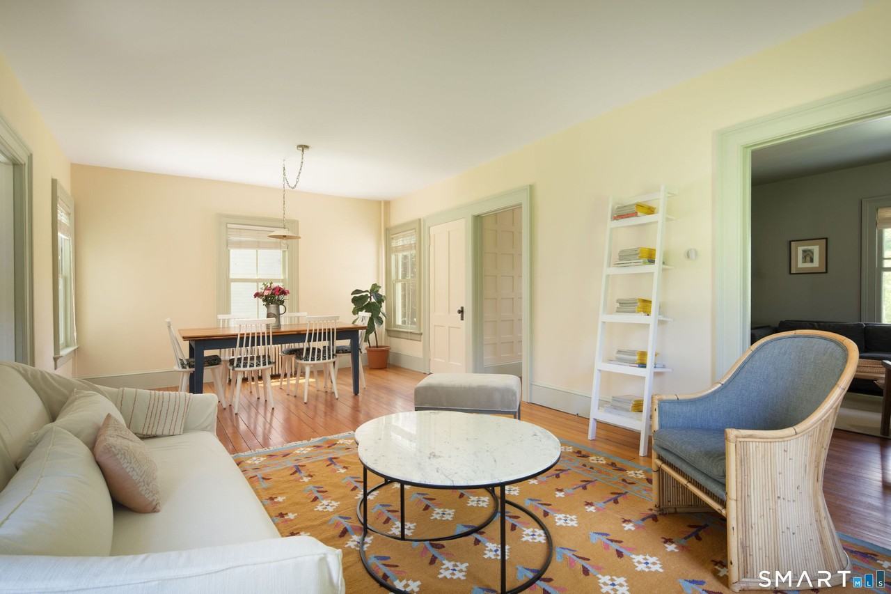 20 Ethan Allen St - Photo 5 of 21