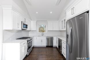 38 Poe Ct - Photo 1 of 1