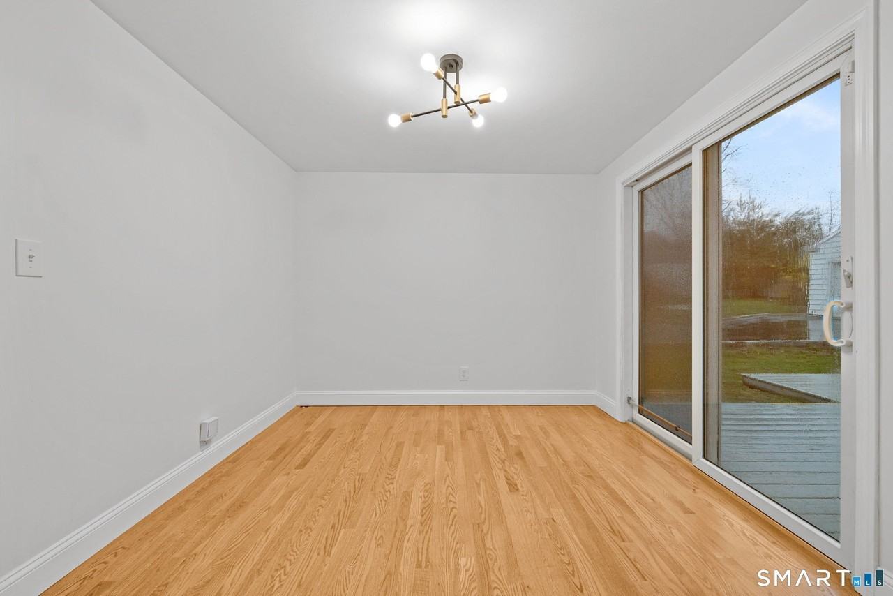 12 Sherwood Rd - Photo 6 of 17