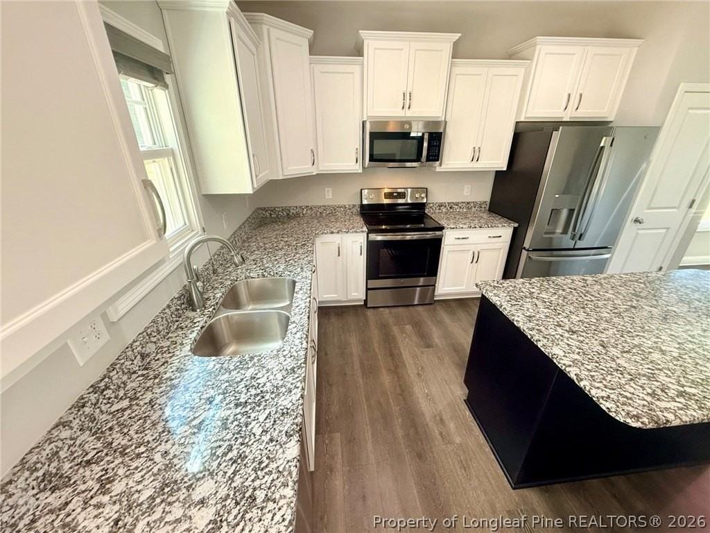 580 Hayes Rd - Photo 6 of 21