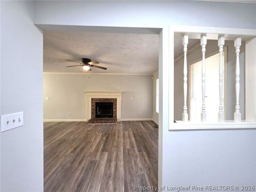6900 Saint Julian Way - Photo 4 of 30