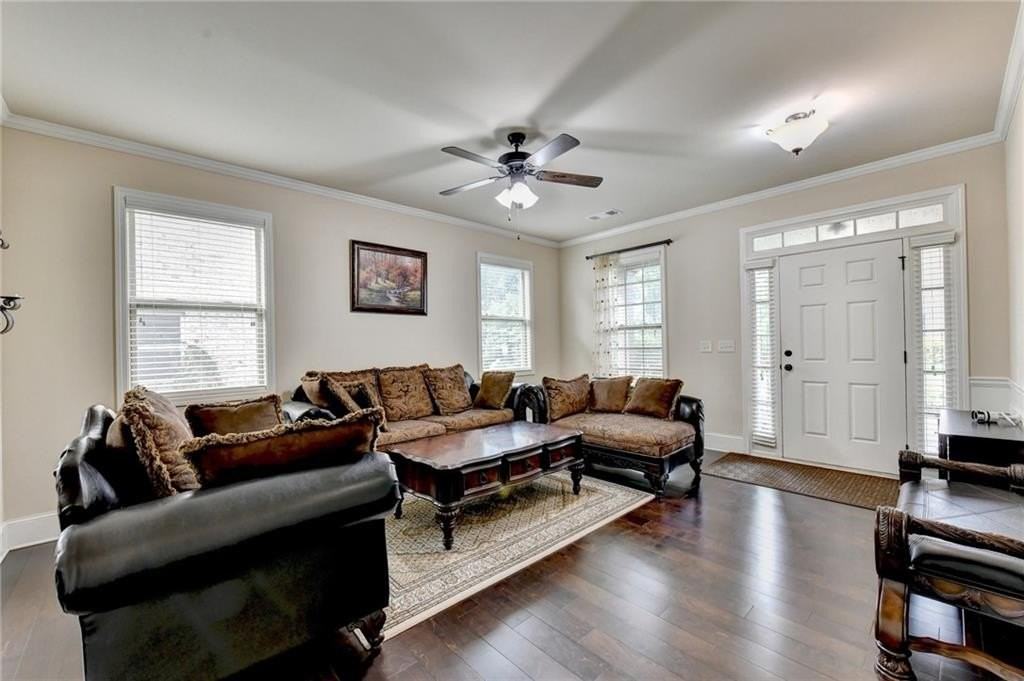 2205 Copperfield Dr - Photo 2 of 49