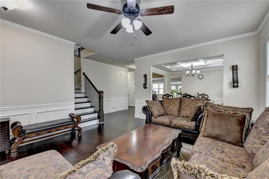 2205 Copperfield Dr - Photo 4 of 49