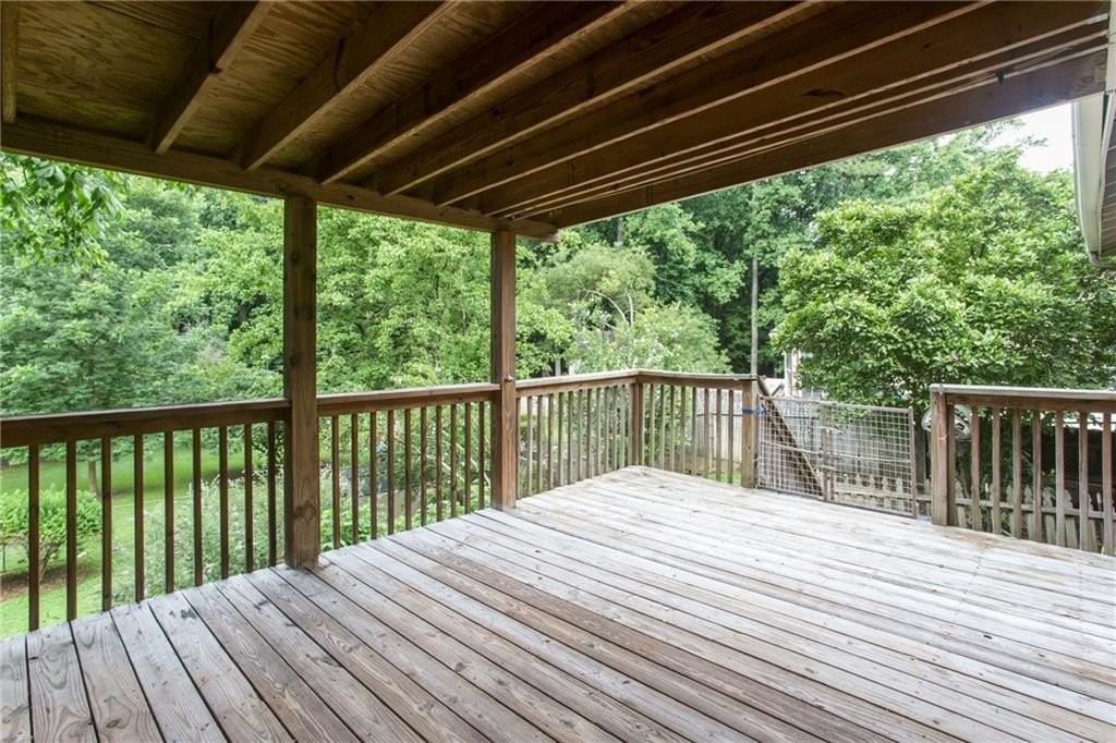 1640 Belle Isle Cir Ne - Photo 2 of 32
