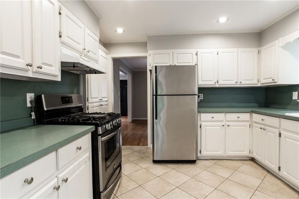 1640 Belle Isle Cir Ne - Photo 7 of 32