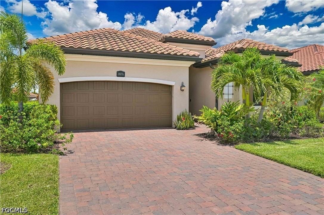 28076 Foxrock Ct - Photo 2 of 36