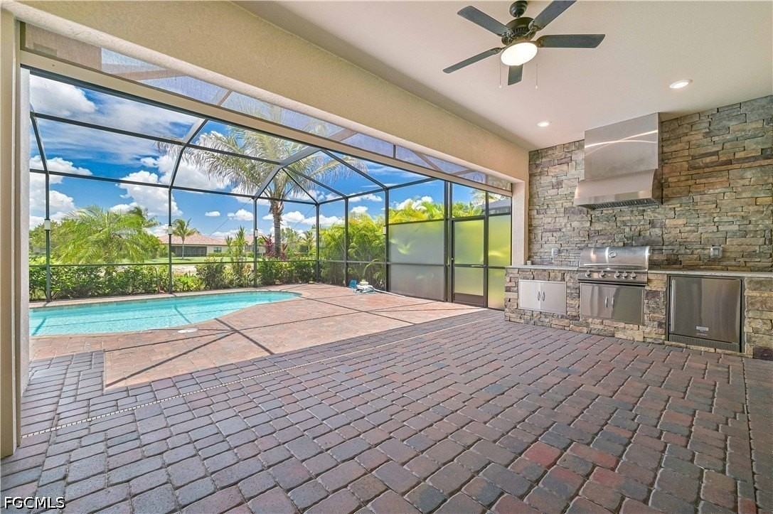 28076 Foxrock Ct - Photo 4 of 36