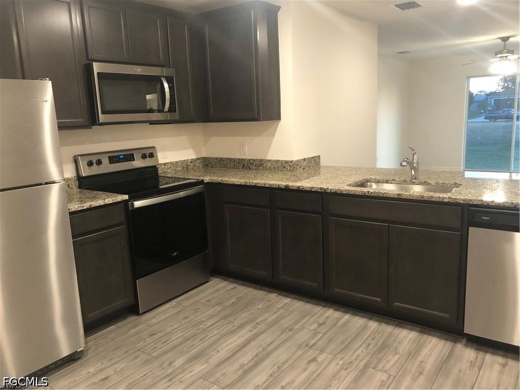 36 Nw 26th St - Photo 4 of 9