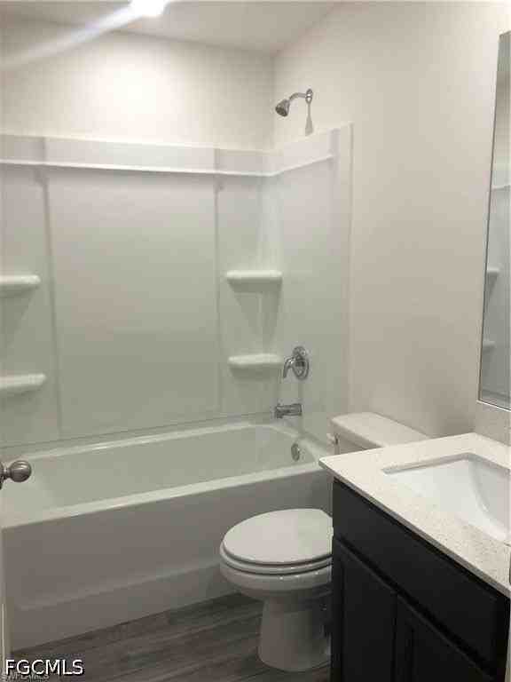 36 Nw 26th St - Photo 7 of 9