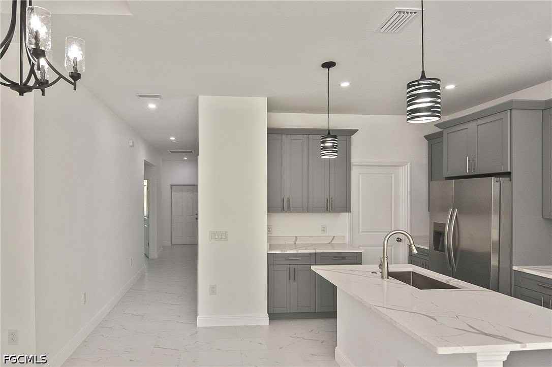 3034 Price Ave - Photo 3 of 37