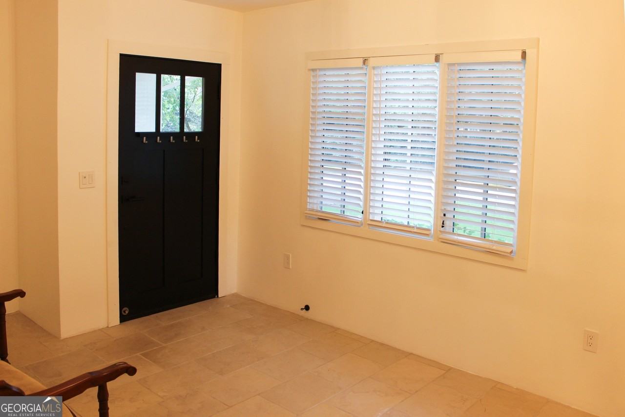 1205 Standard Dr Ne #1 - Photo 2 of 19