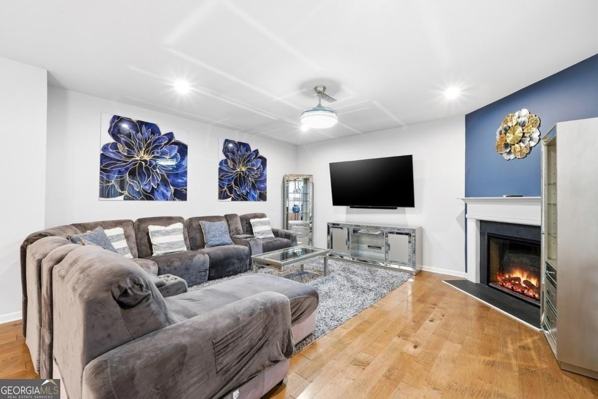 45 Woodford Dr - Photo 5 of 36